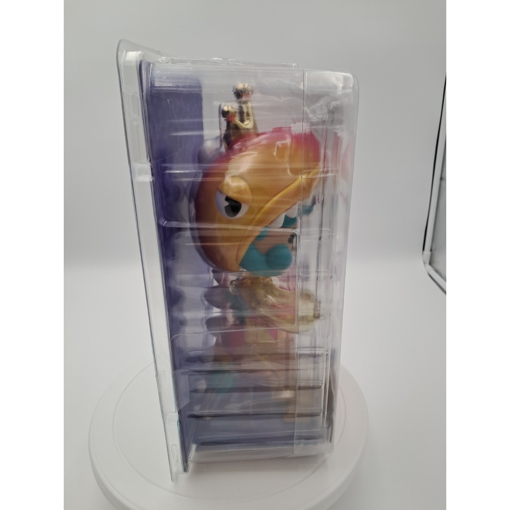 NIB Deluxe XOX Kweenie Figurine - Picture 3 of 7